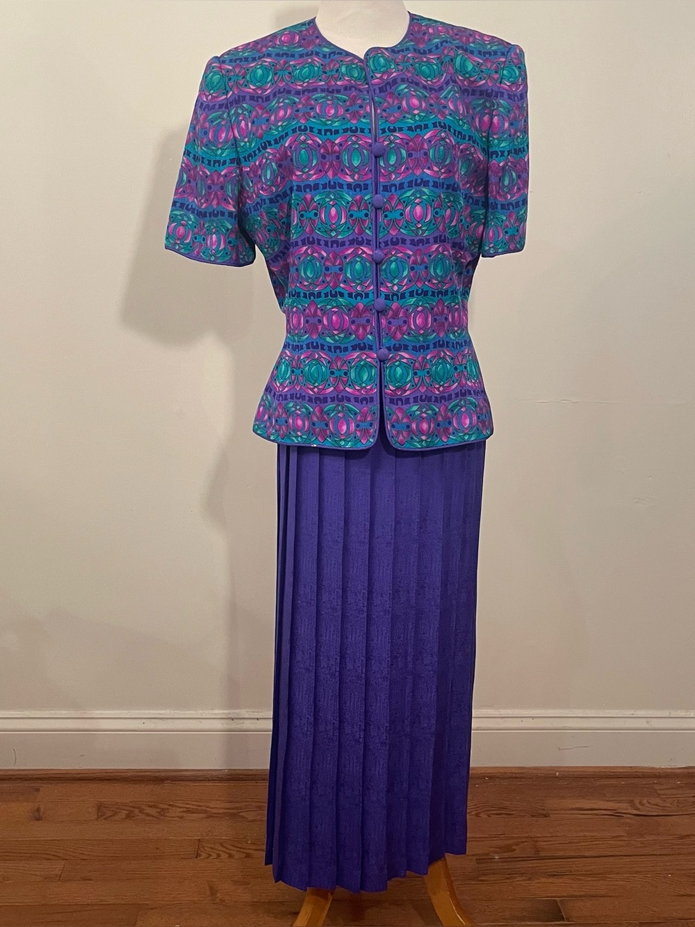 Vintage Purple Pleated accordian Skirt silk jacket set, size 12